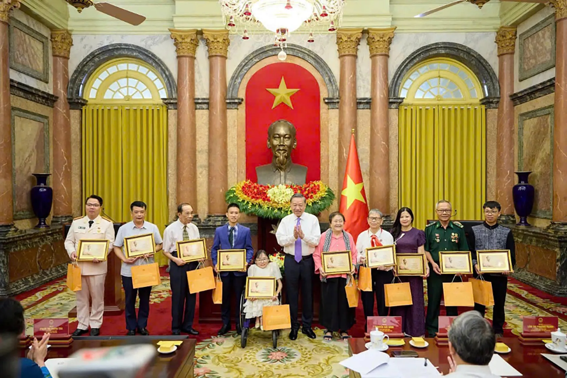 Người cựu chiến binh nuôi hơn 300 trẻ mồ côi