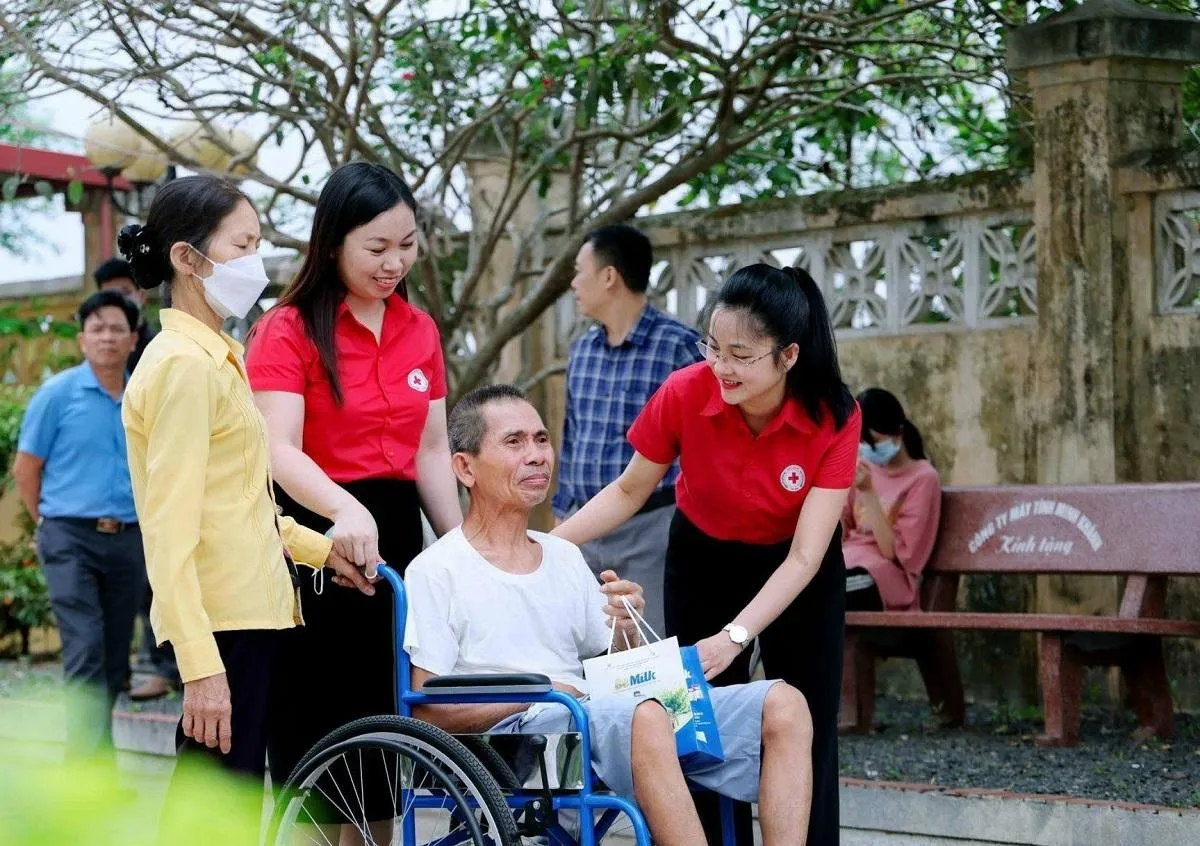 Không để nạn nhân da cam đơn độc giữa đời thường