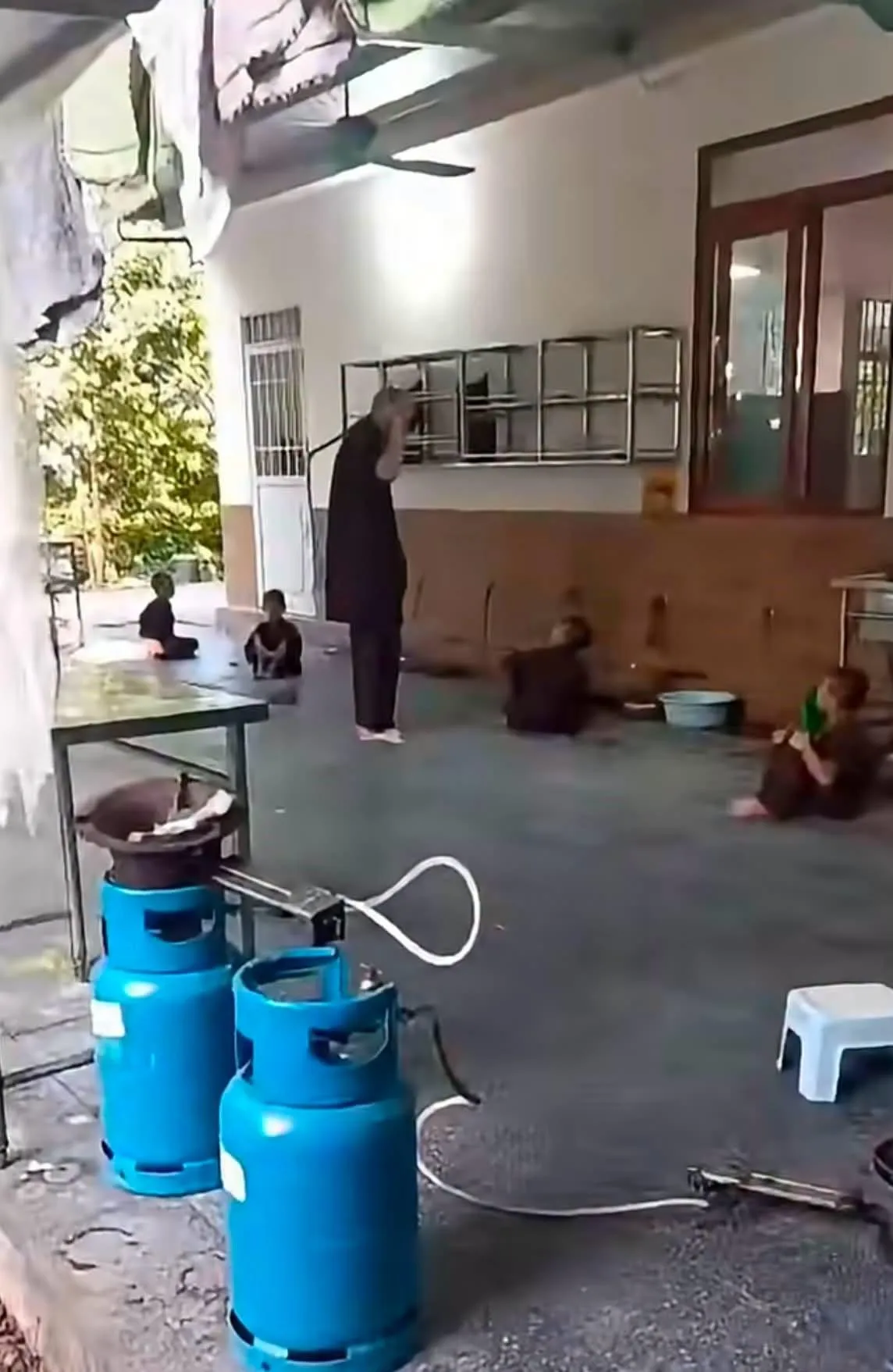 Phú Thọ: Xác minh clip “người mặc áo nâu” đánh đập trẻ em tại chùa Bầu