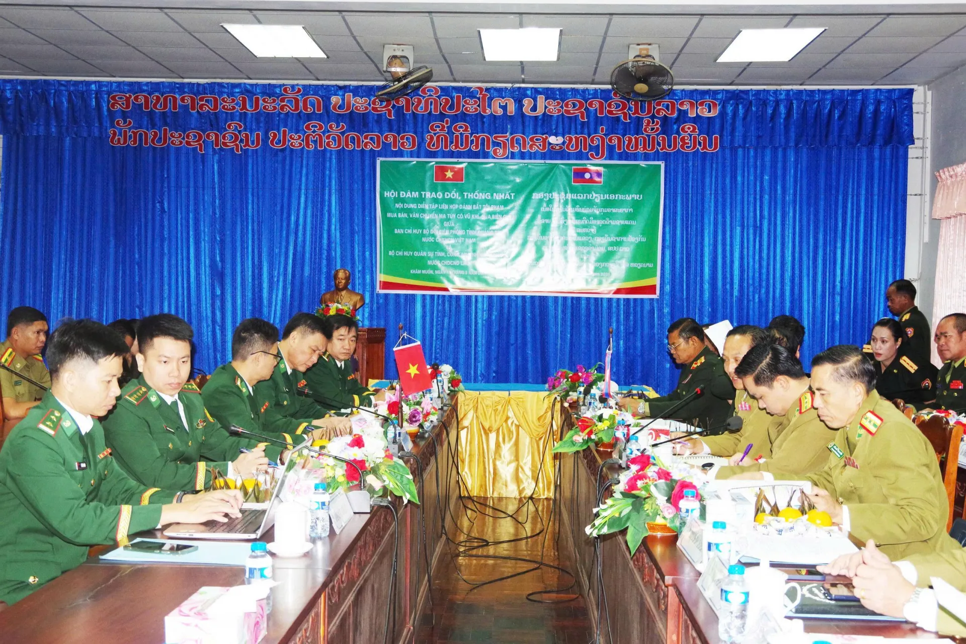 Quảng Trị và Khăm Muồn (Lào) thống nhất nội dung diễn tập truy bắt tội phạm ma túy qua biên giới diễn ra vào tháng 9