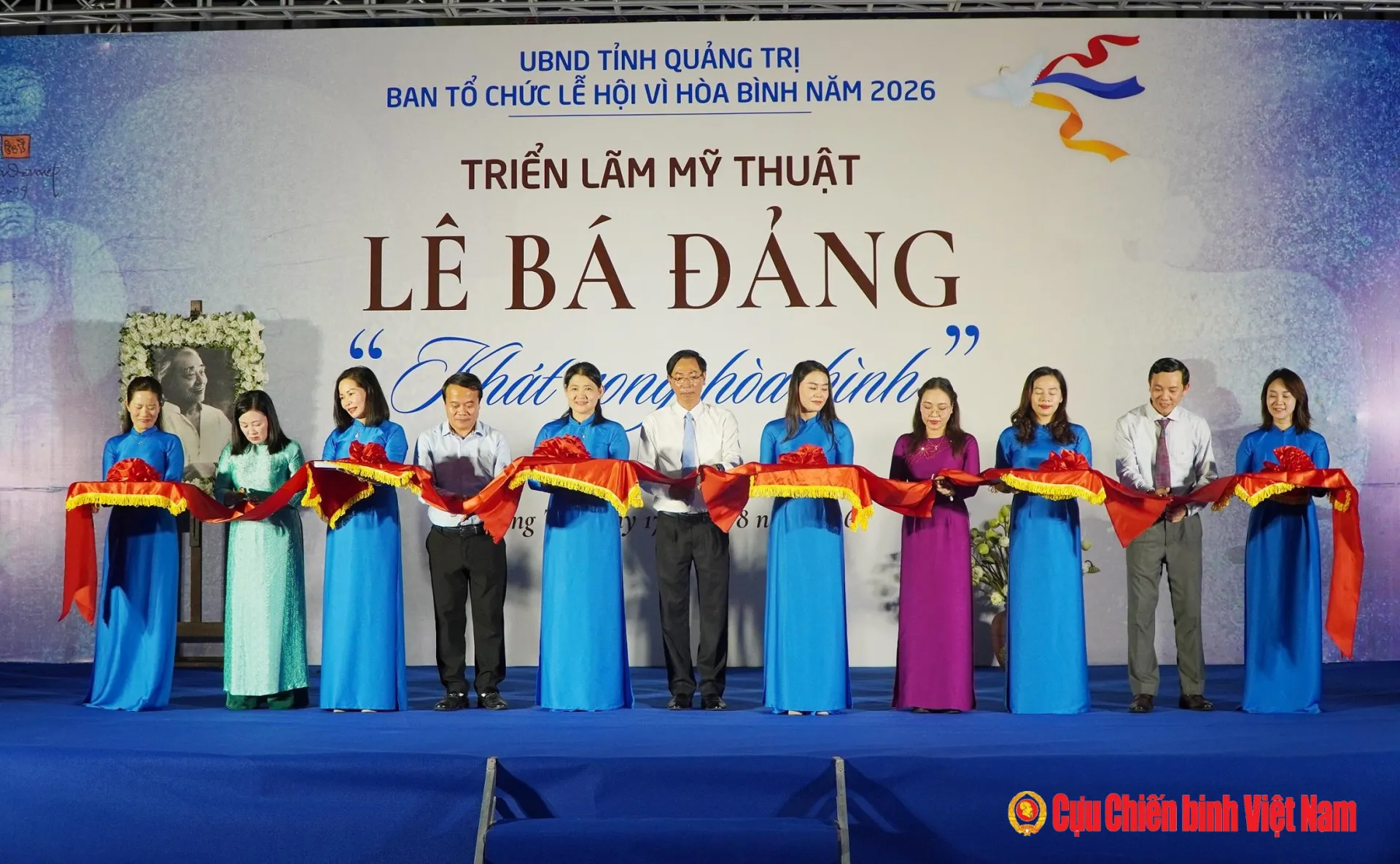 Triển lãm mỹ thuật Lê Bá Đảng - 'Từ ký ức chiến tranh đến khát vọng hòa bình'
