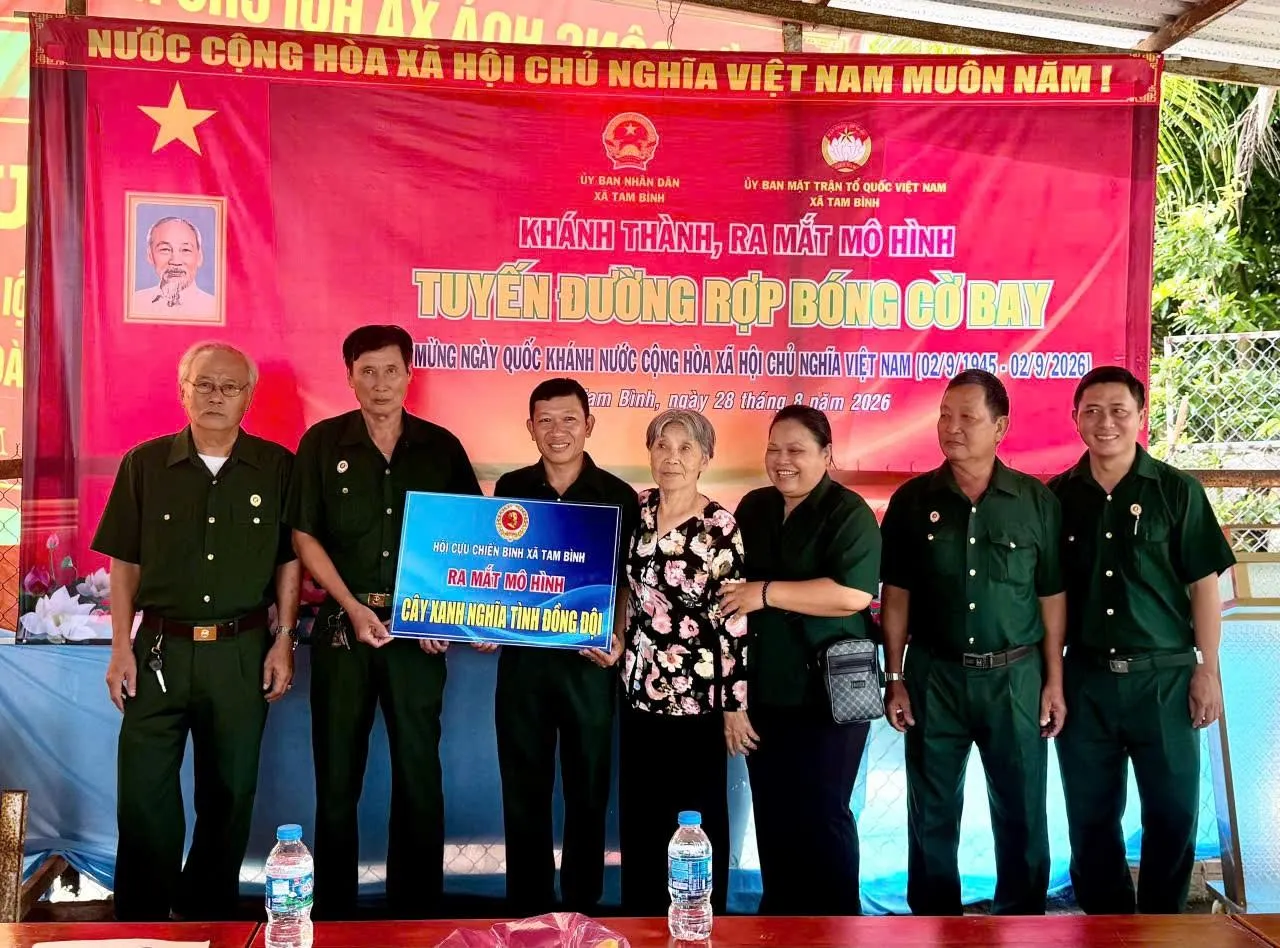 Hội Cựu chiến binh tỉnh Vĩnh Long ra mắt Mô hình “Cây xanh Nghĩa tình đồng đội”