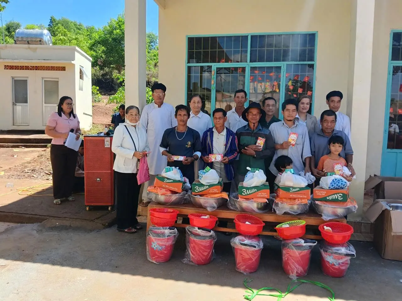 Hội Cựu chiến binh xã Bom Bo tổ chức các hoạt động kỷ niệm 81 năm ngày Cách mạng tháng Tám và Quốc khánh 02/9