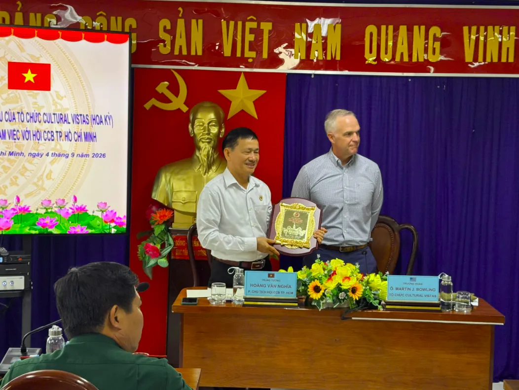 CỰU CHIẾN BINH VIỆT NAM – HOA KỲ TỪ KÝ ỨC CHIẾN TRANH ĐẾN NHỊP CẦU HÒA BÌNH, HỮU NGHỊ