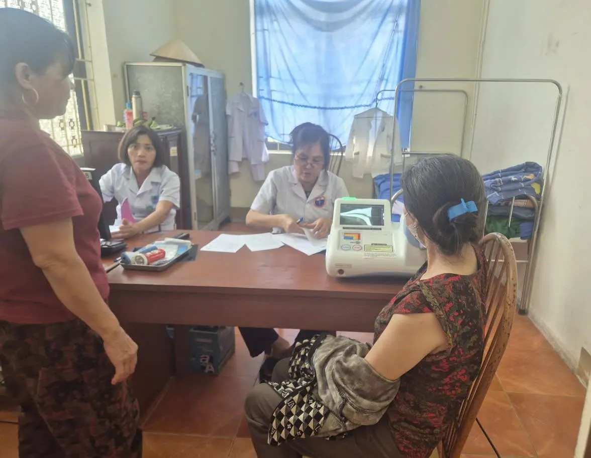 Y tế cơ sở trước bài toán “giữ” niềm tin người bệnh