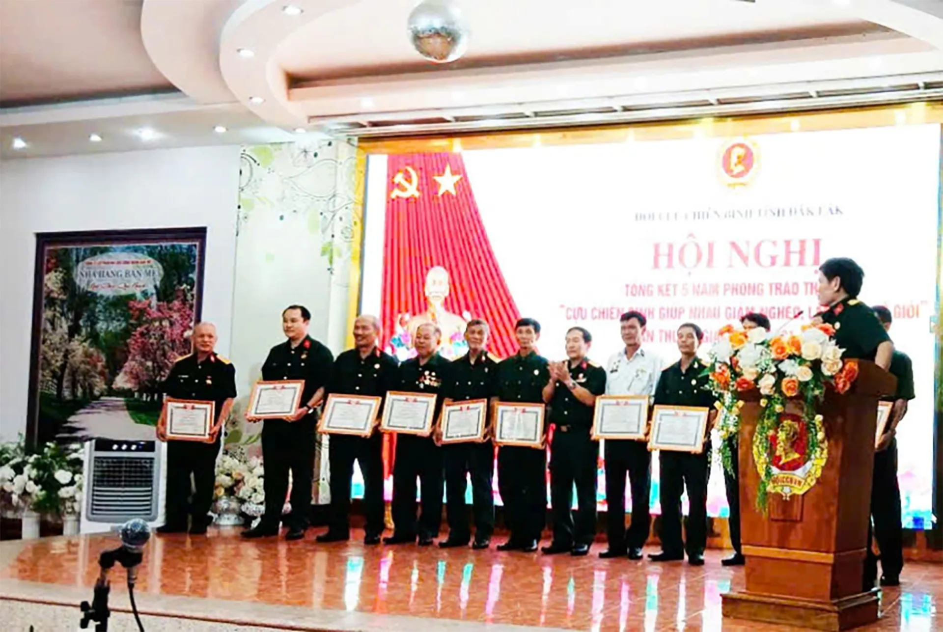 Cựu chiến binh Đoàn Văn Thành thực hành theo Bác