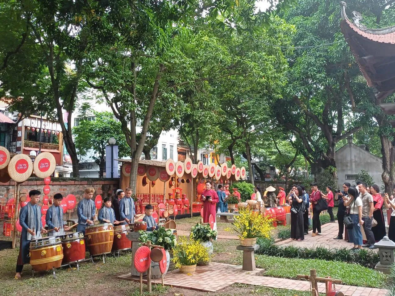 Khám phá những giá trị Văn hóa và trải nghiệm về Trống tại Văn Miếu-Quốc Tử Giám