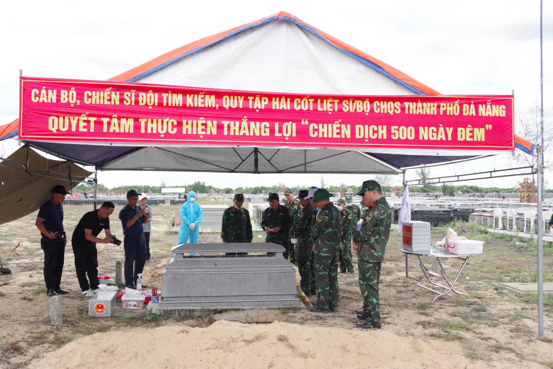 Đà Nẵng hoàn thành lấy mẫu ADN gần 26.000 mộ liệt sĩ