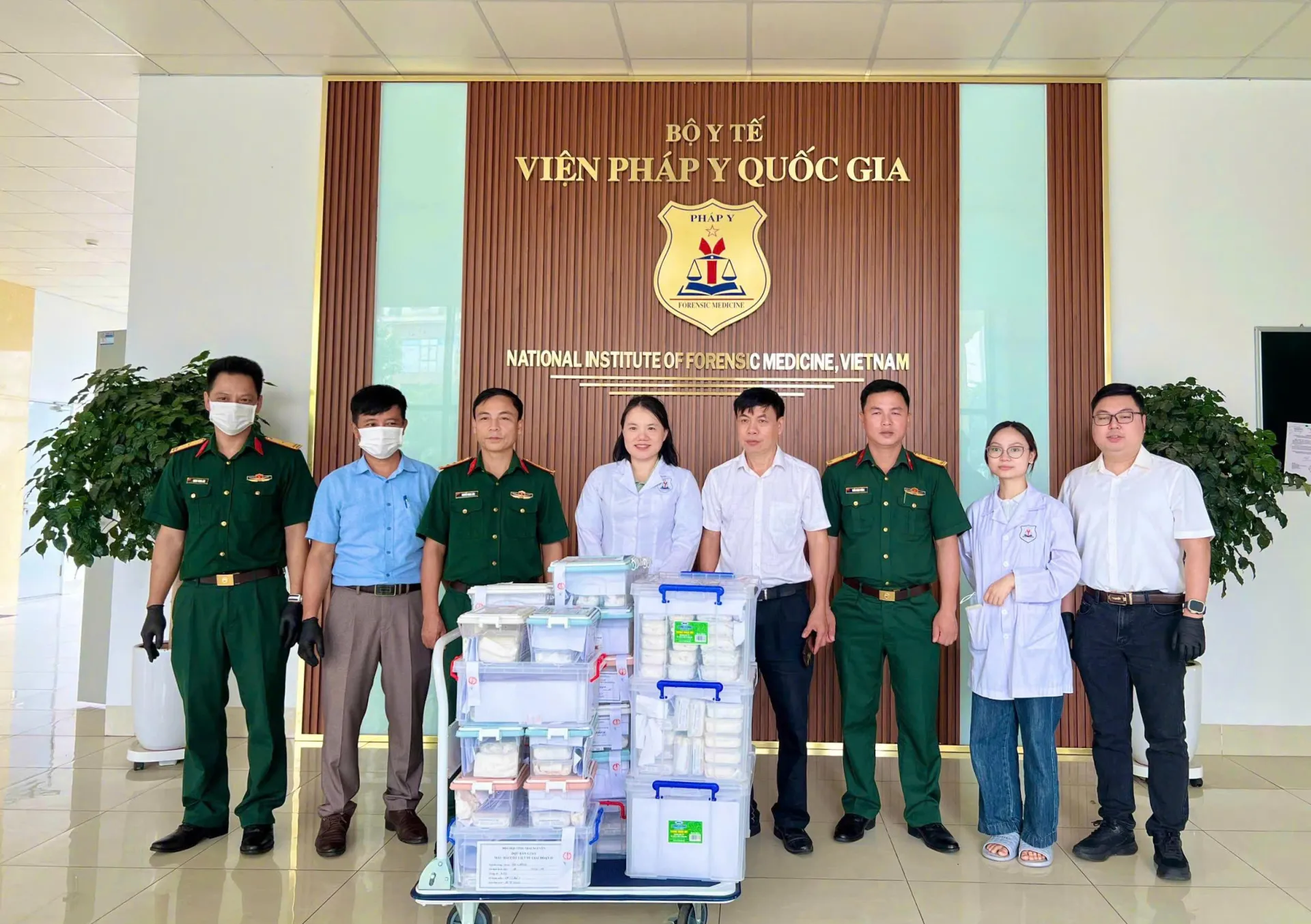 THÁI NGUYÊN BÀN GIAO 304 MẪU HÀI CỐT LIỆT SĨ ĐỂ GIÁM ĐỊNH ADN