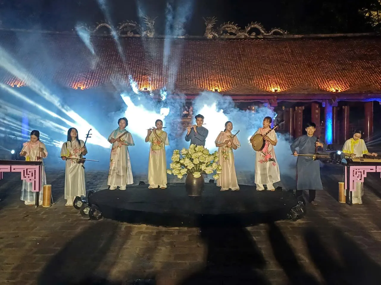 Ra mắt phim 3D Mapping “ Vun đắp hiền tài”-Tôn vinh đạo học