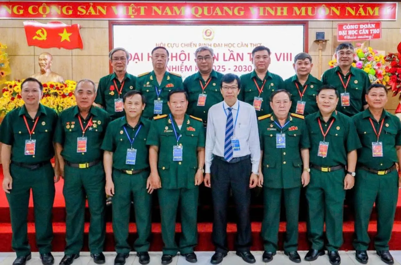 Hội Cựu chiến binh Đại học Cần Thơ luôn phát huy bản chất truyền thống tốt đẹp “ Bộ đội Cụ Hồ ”