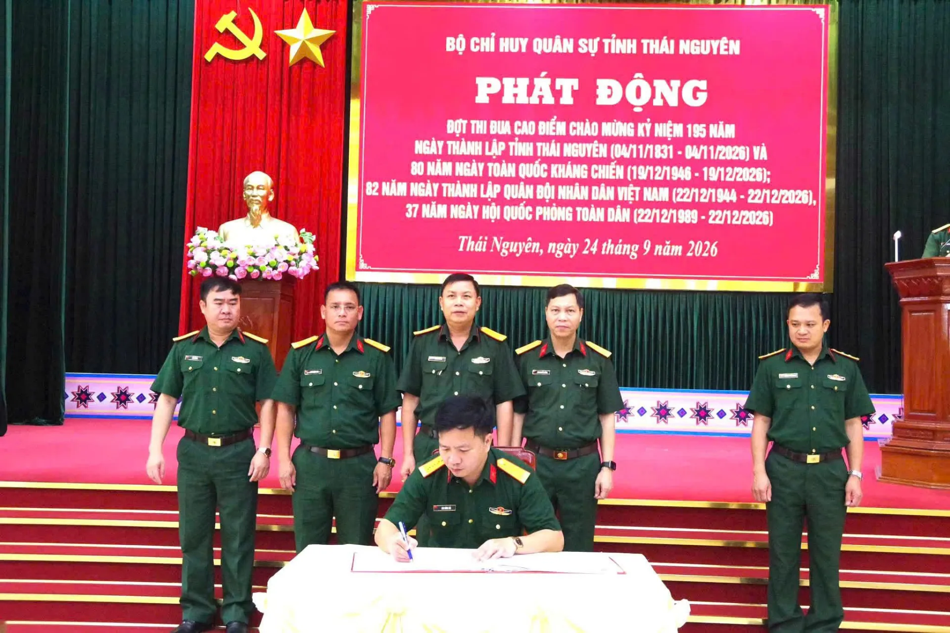Thi đua từ những việc khó, việc mới
