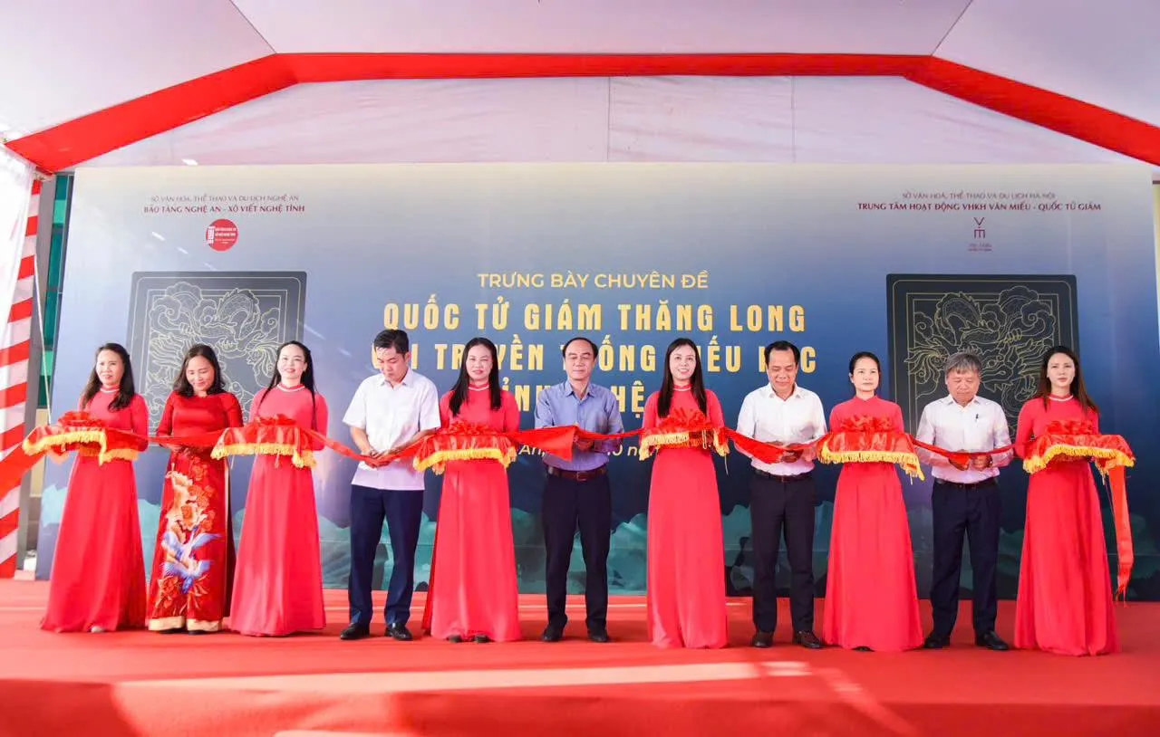 Trưng bày chuyên đề: “ Quốc Tử Giám Thăng Long với truyền thống hiếu học tỉnh Nghệ An”