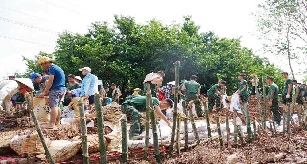 Trung đoàn 141 (Sư đoàn 312): Điểm tựa của nhân dân trong bão lũ