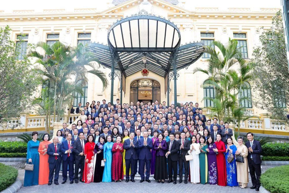 Chủ tịch HĐTV Công ty Yến sào Khánh Hòa vinh dự diện kiến Tổng Bí thư, Chủ tịch nước Tô Lâm