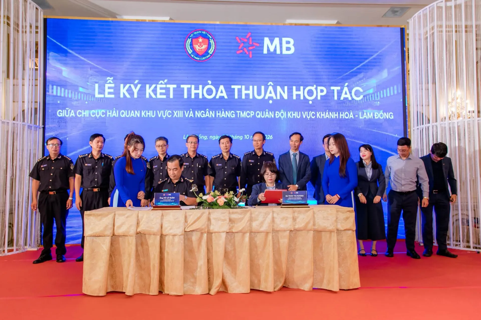 MB VÀ CHI CỤC HẢI QUAN KHU VỰC XIII KÝ KẾT HỢP TÁC, ĐỒNG HÀNH CÙNG DOANH NGHIỆP XUẤT NHẬP KHẨU TRONG KỶ NGUYÊN SỐ