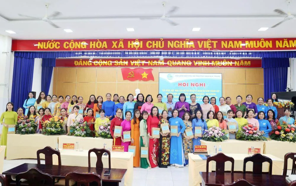Rộn ràng chuỗi hoạt động kỷ niệm Ngày Phụ nữ Việt Nam tại phường Nam Nha Trang