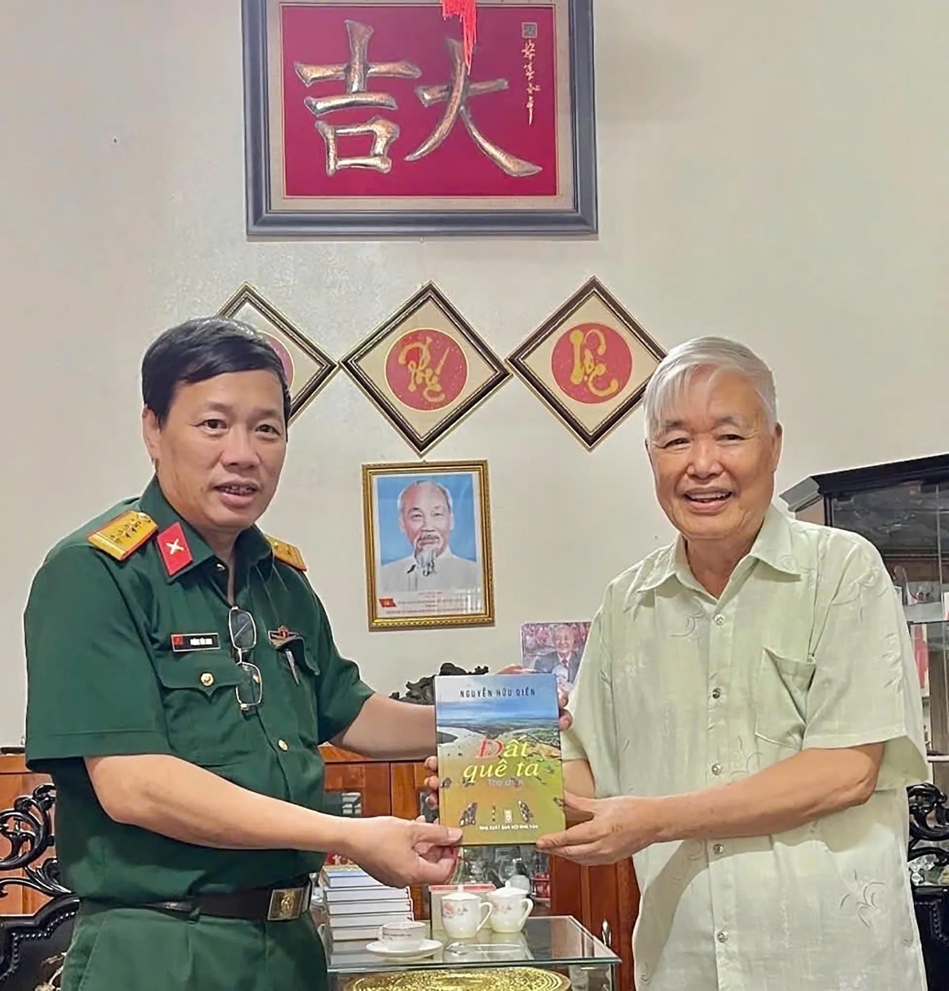 Có lẽ nào không vẹn nghĩa tình