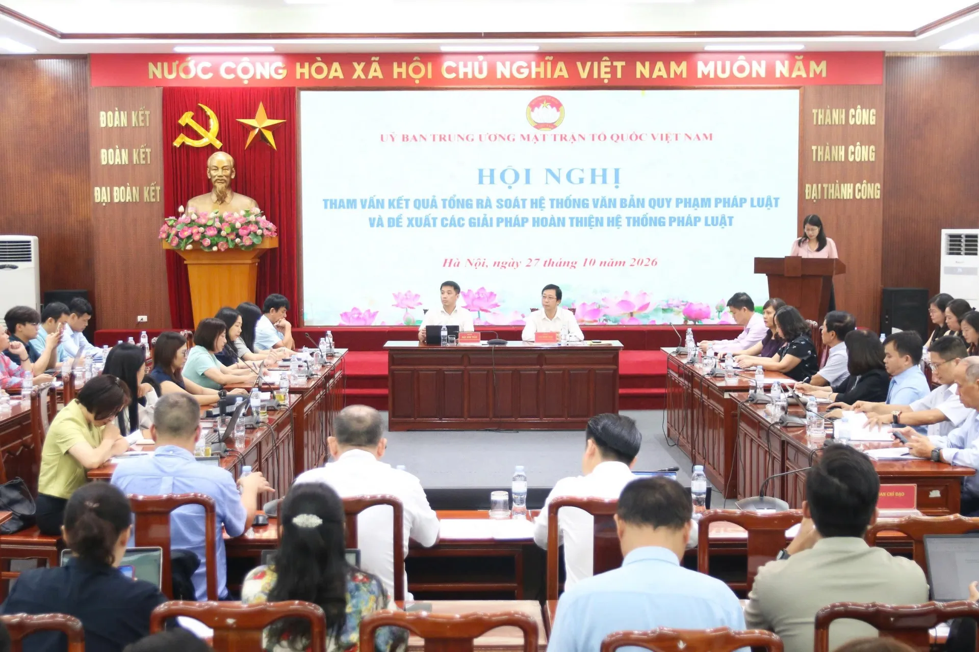 Đề xuất nhiều giải pháp nhằm hoàn thiện hệ thống pháp luật