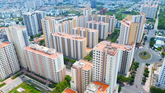 Chính phủ yêu cầu nghiên cứu gói tín dụng lãi suất ổn định cho nhà ở thương mại giá phù hợp