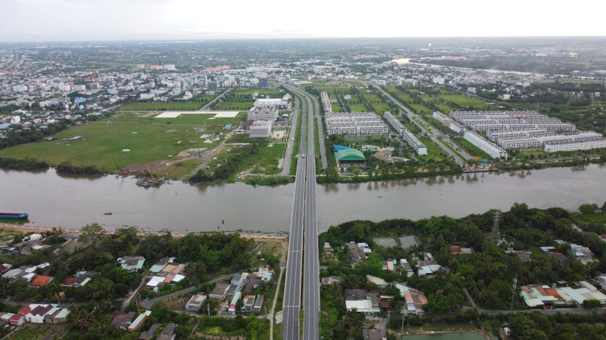 Điểm tin BĐS - tài chính 25/6: Long An tìm nhà đầu tư cho hai dự án đô thị gần 1,3 tỷ USD