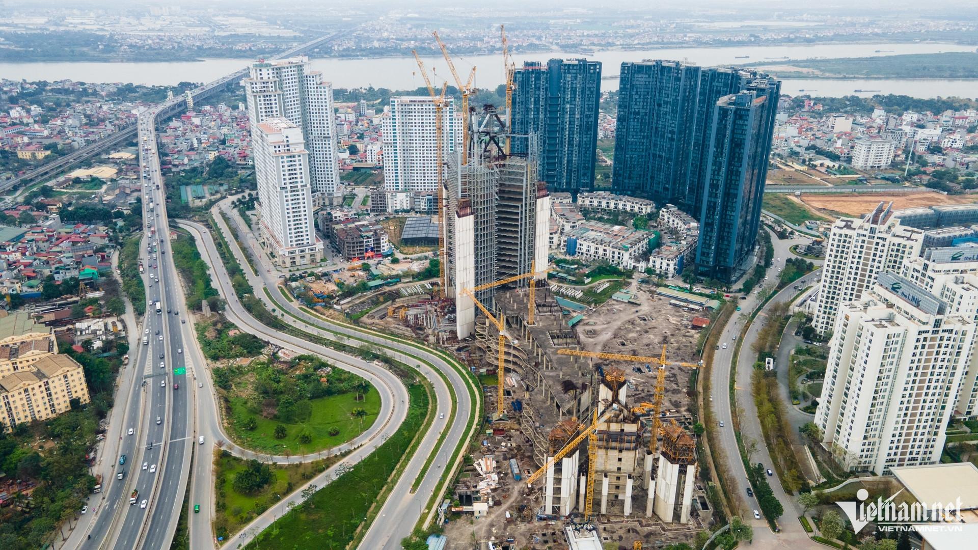 Điểm tin BĐS - tài chính 11/7: Vì sao VietinBank muốn chuyển nhượng tòa tháp nghìn tỷ trên đất vàng Hà Nội?