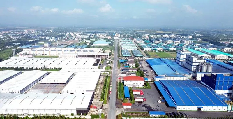 Điểm tin BĐS - tài chính 22/8: Vĩnh Long cần hơn 66.000 tỉ đồng đầu tư công giai đoạn 2026-2030