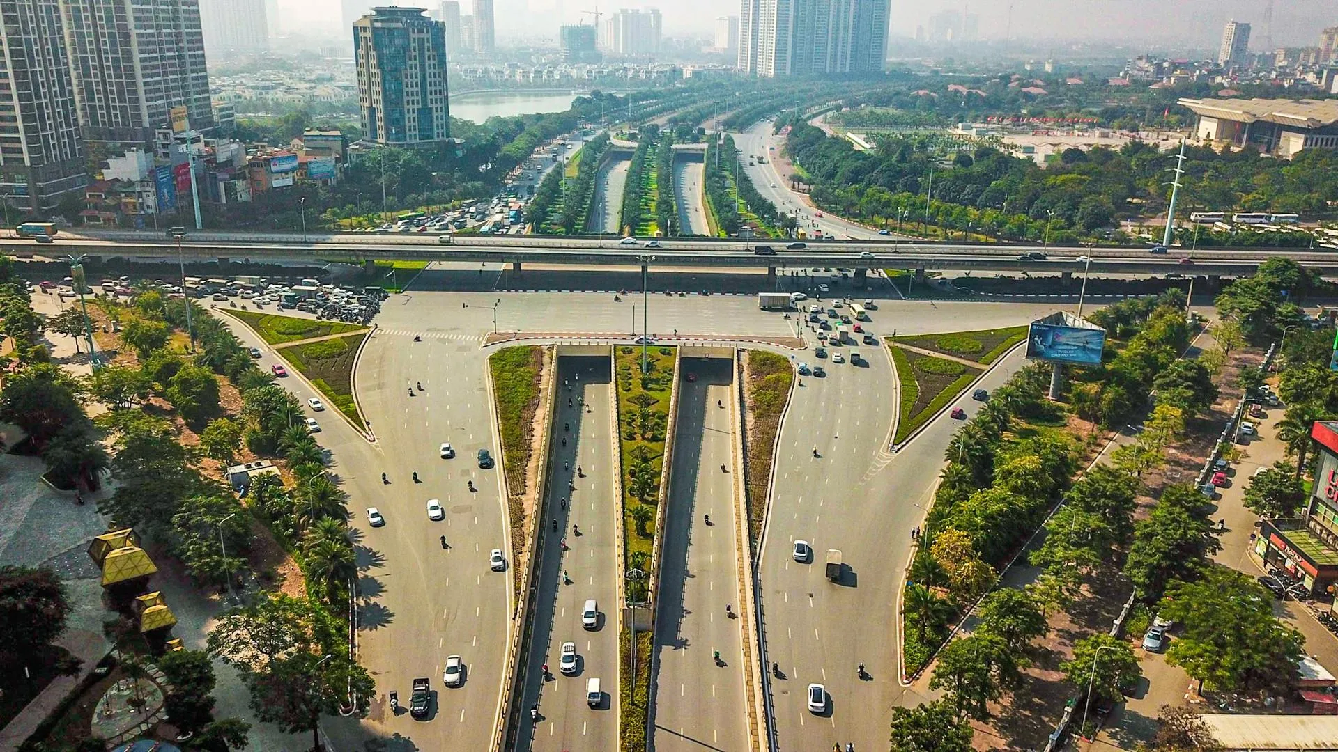 Hà Nội xử lý 2.628 cây xanh để thi công nút giao Vành đai 3,5 – Đại lộ Thăng Long