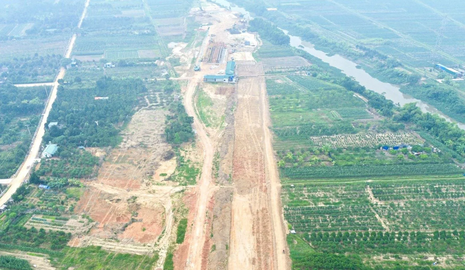 Điểm tin BĐS - tài chính 30/9: Hà Nội muốn xây đường kết nối giữa vành đai 4 và vành đai 5