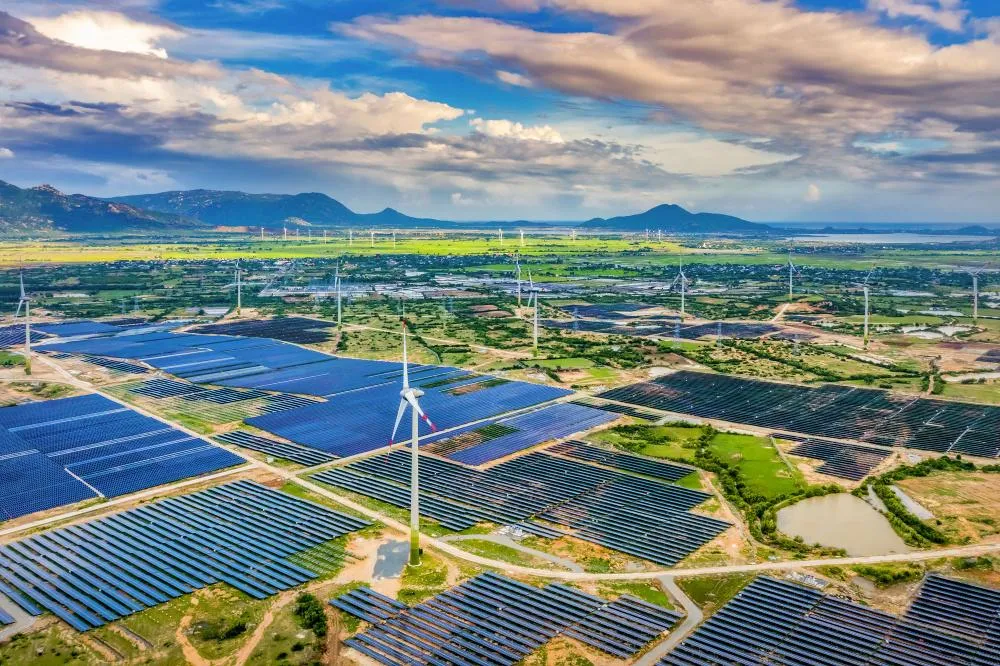 Điểm tin BĐS - tài chính 21/10: Ninh Thuận: Đẩy nhanh tiến độ các dự án năng lượng