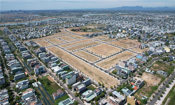 Điểm tin BĐS - tài chính 18/12: Giá đất nền Đà Nẵng bỗng tăng hàng trăm triệu/lô, chủ 'lật kèo' không bán