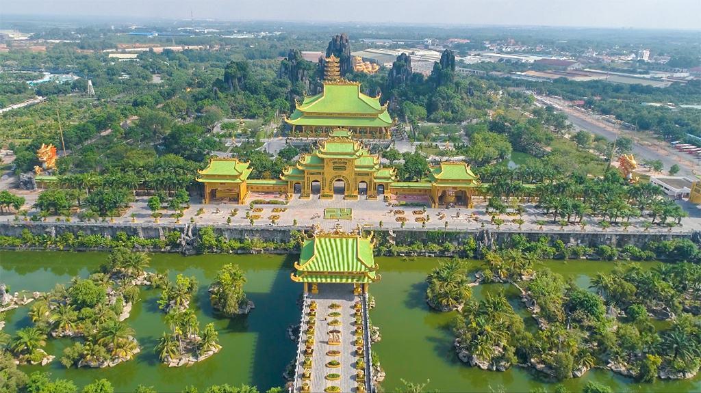 Tin đồn Khu du lịch Đại Nam của bà Nguyễn Phương Hằng đóng cửa: Sự thật ra sao?
