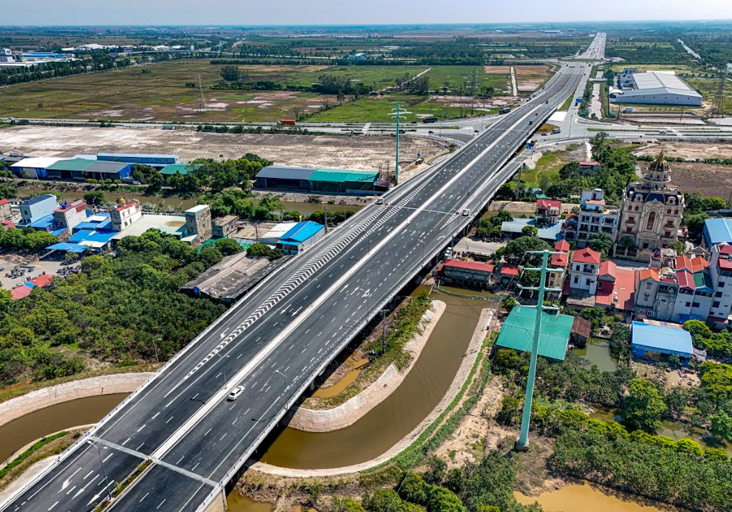Điểm tin BĐS - tài chính 23/2: Chuẩn bị khởi công tuyến đường 10.000 tỷ đồng, kết nối khu đô thị Ecopark và thành phố Hưng Yên