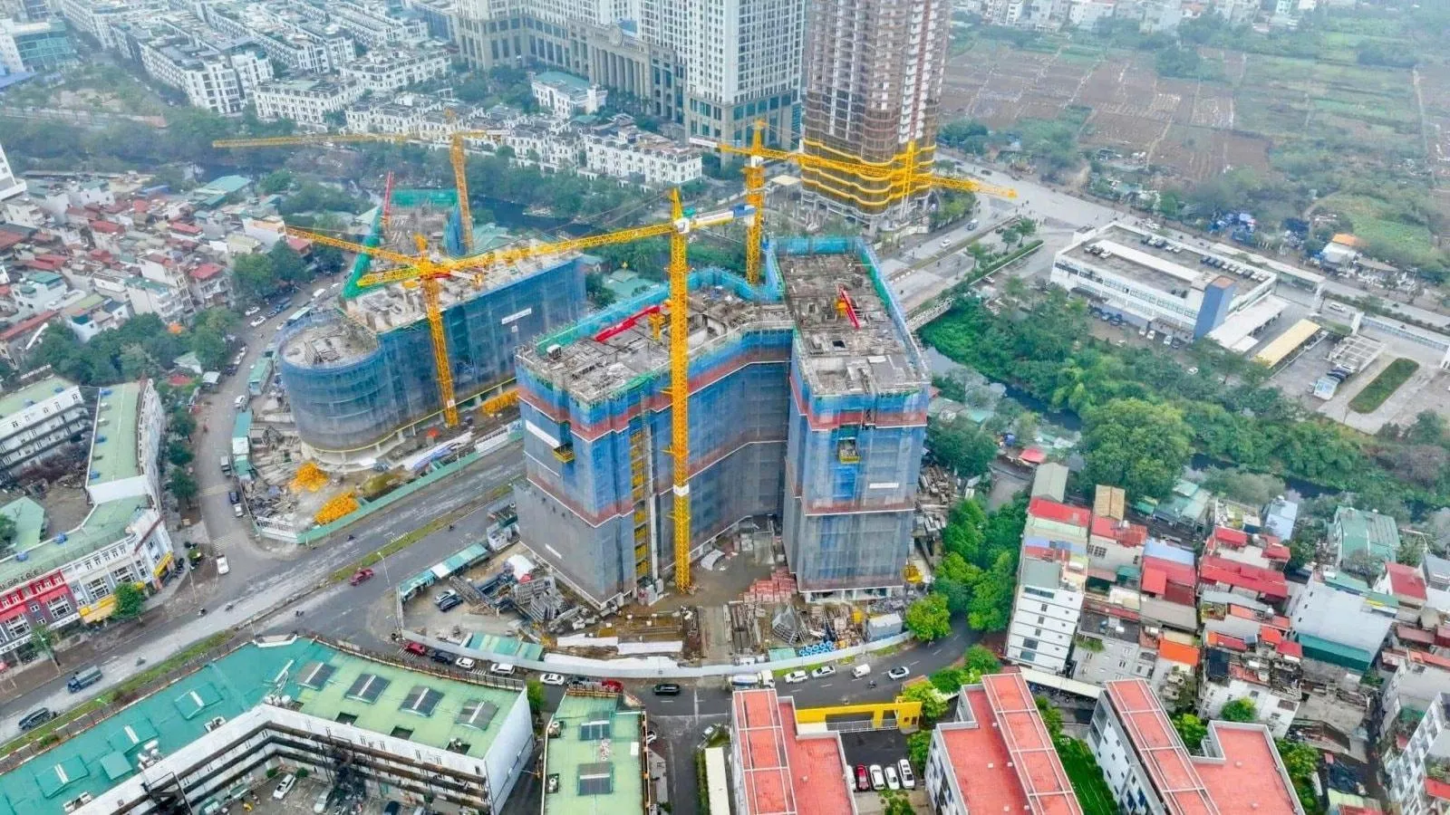 Hà Nội sẽ có gần 50.000 căn hộ mới trong 2 năm, chuyên gia dự báo giá khó giảm