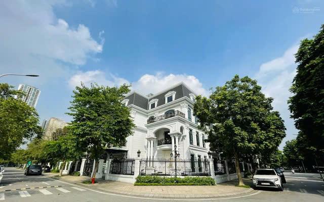 Biệt thự Hà Nội 'gây sốt' với mức giá chạm đỉnh 1,4 tỷ đồng/m², giá chuyển nhượng lên đến 500 tỷ
