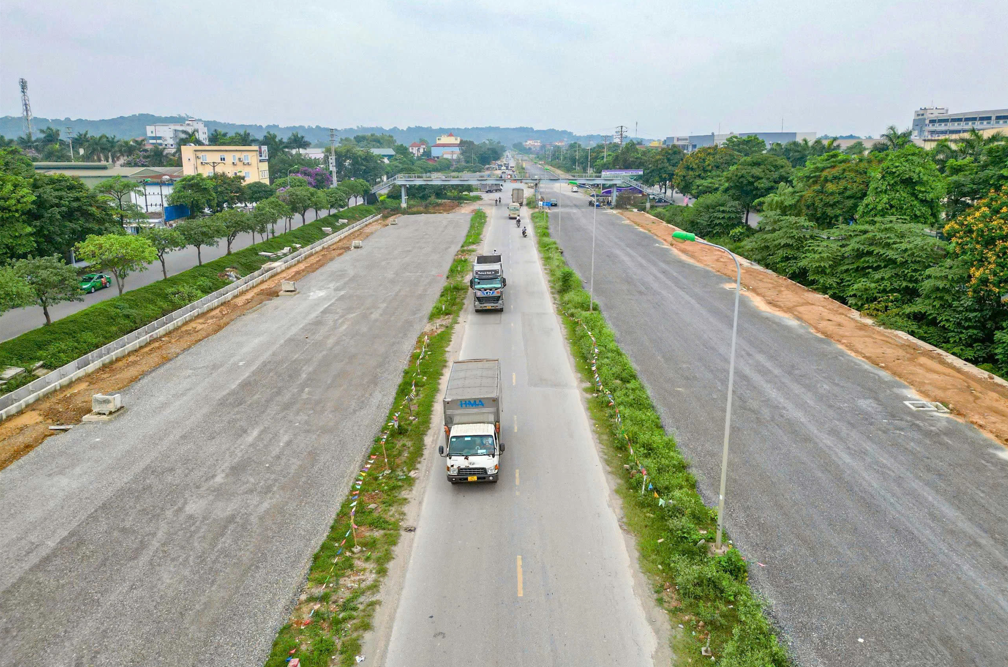 Hà Nội: Khởi động đấu thầu gói xây lắp 510 tỷ cho Dự án Nâng cấp Quốc lộ 6 đoạn Ba La - Xuân Mai