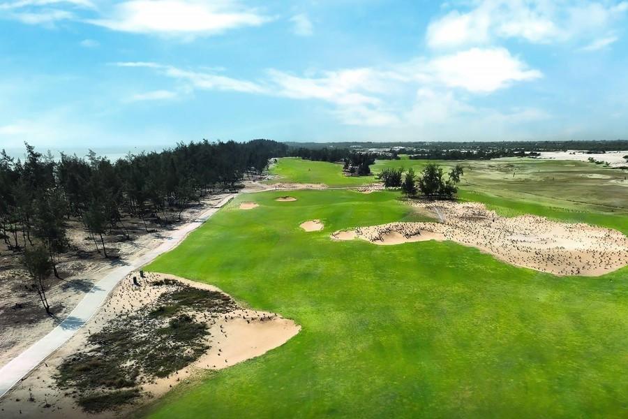 Hà Nội sắp kiểm tra việc quản lý, sử dụng đất sân golf, sân bay