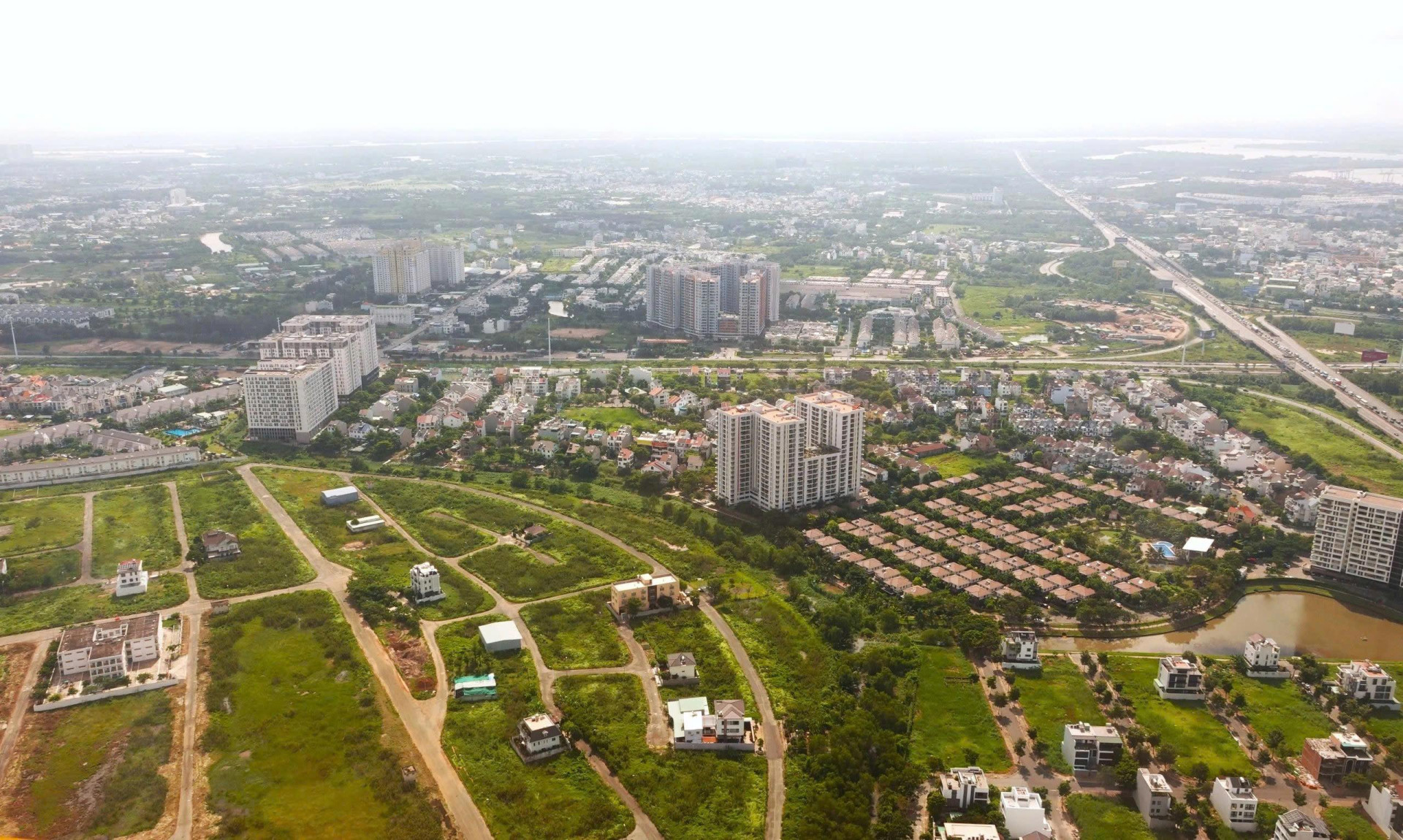 TP.HCM: Hạn mức đất ở cá nhân tối đa không quá 250m2