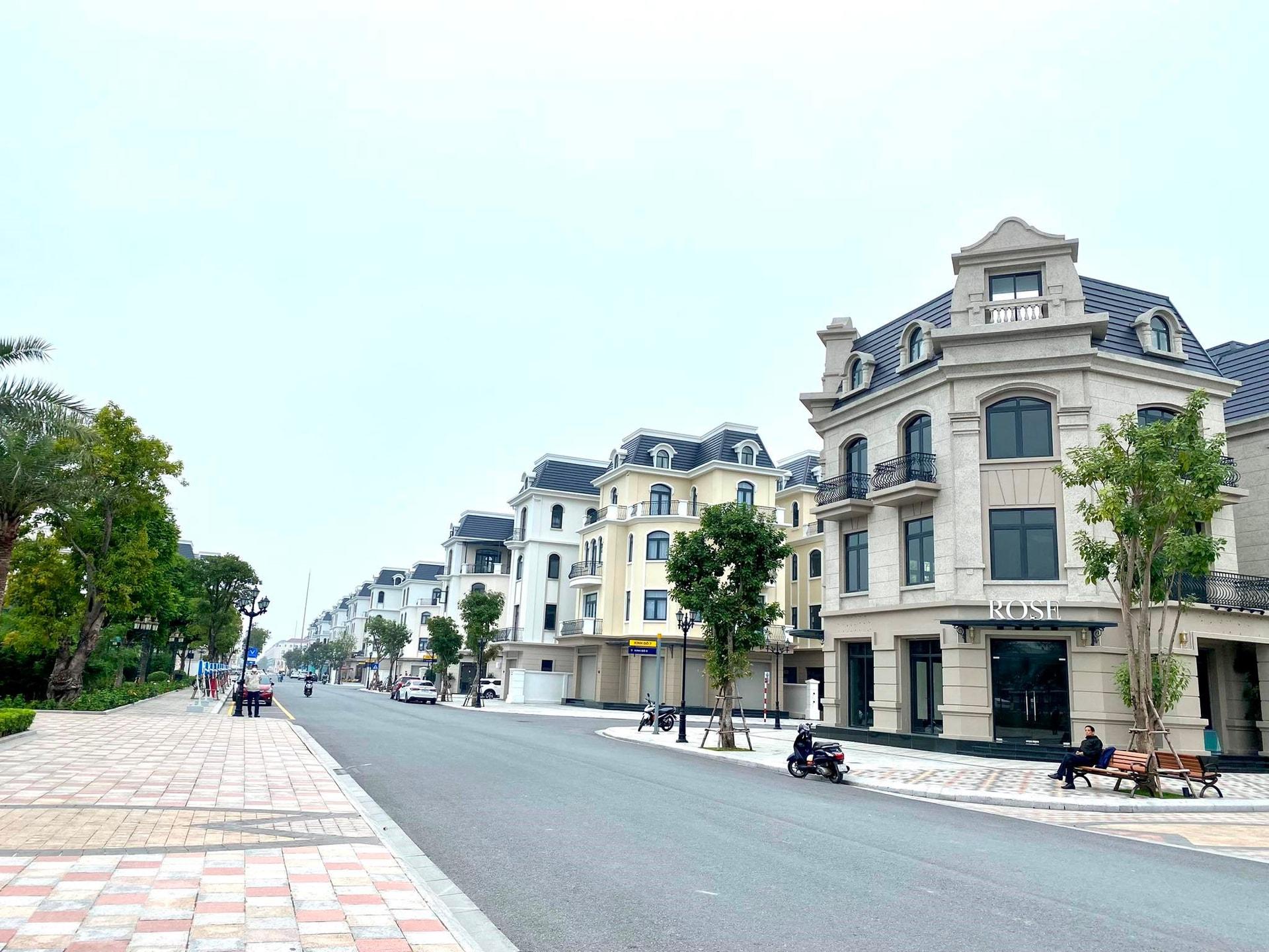 Giá liền kề, biệt thự tăng 'nóng': Bộ Xây dựng và chuyên gia lên tiếng