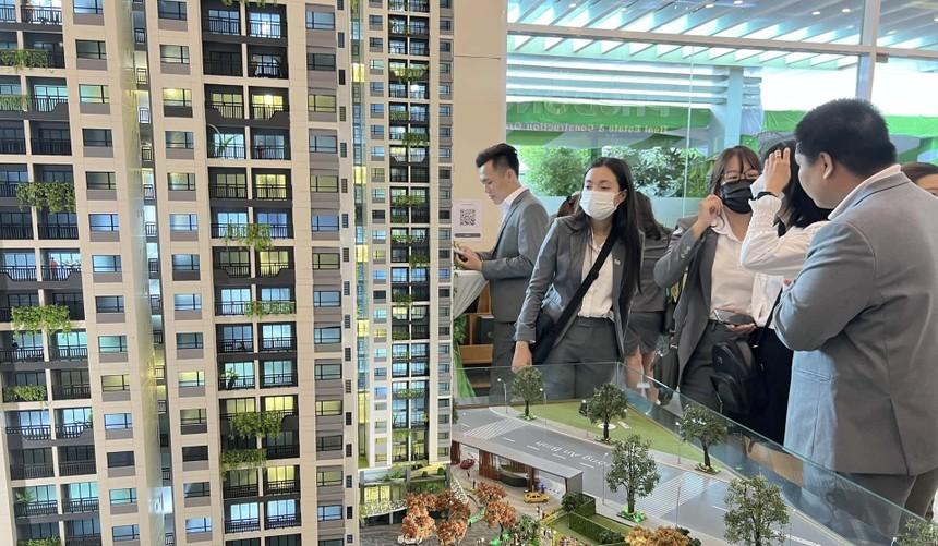 Môi giới bất động sản không phải là nguyên nhân chính khiến bất động sản bị đẩy giá!