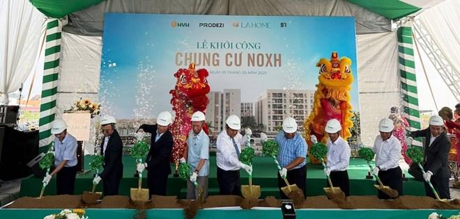 Prodezi Long An 'rót' 421 tỷ đồng khởi công chung cư nhà ở xã hội 400 căn hộ ở Bến Lức
