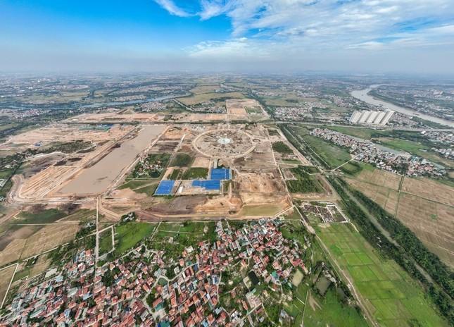 Vụ chuyển nhượng bất ngờ: Danh tính 'ông lớn' BĐS bỏ ra hơn 30.300 tỷ đồng mua một phần siêu dự án tại Đông Anh?
