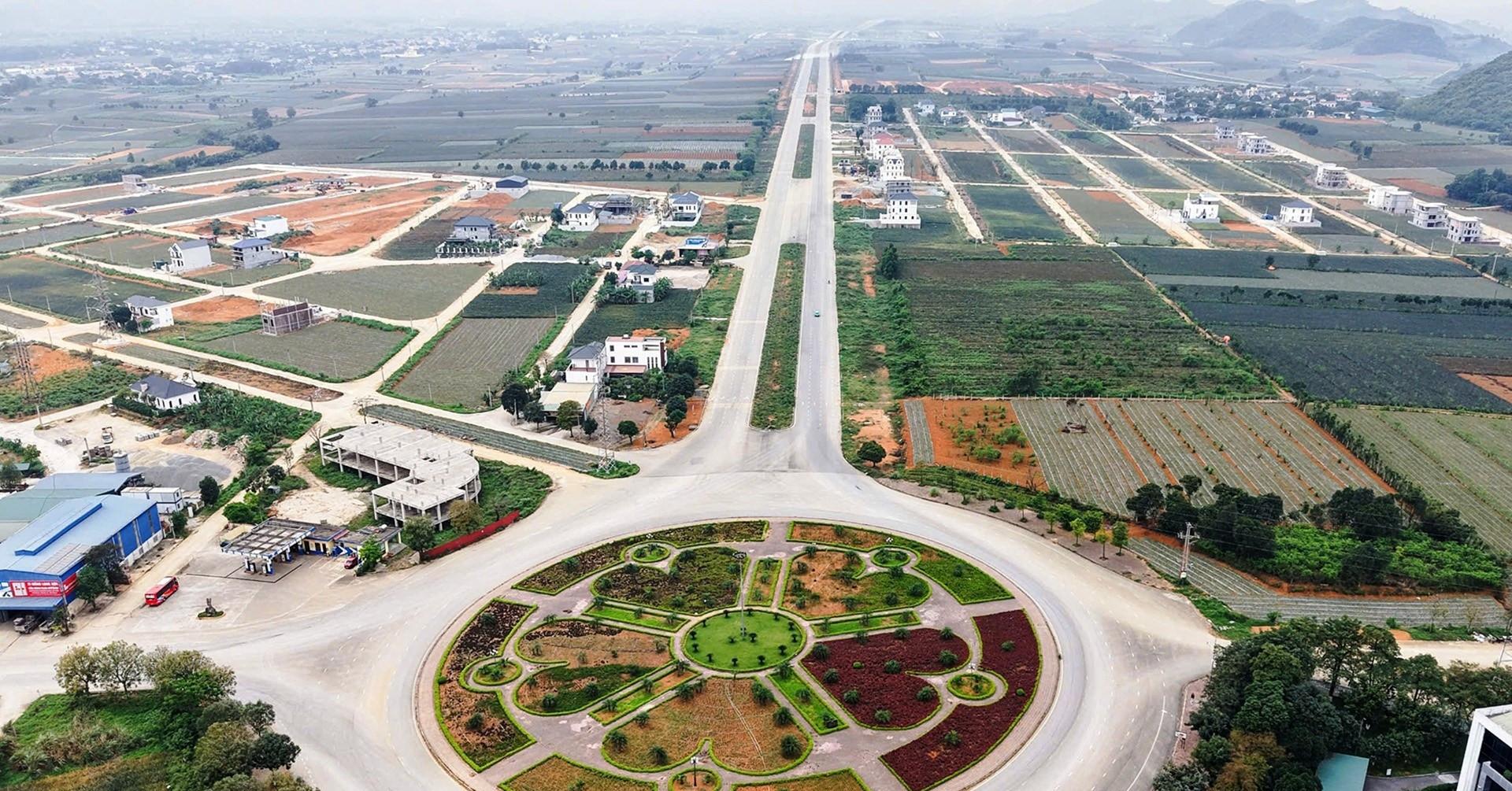 Chuẩn bị đấu giá quyền sử dụng đất và tài sản gắn liền với đất tại Ninh Bình vào cuối tháng 7