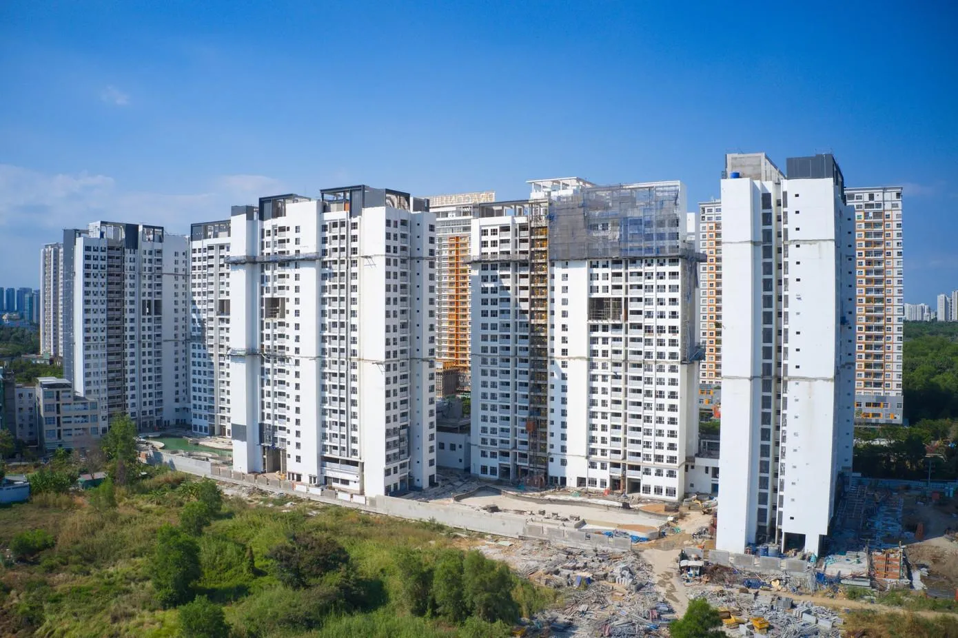 Giá căn hộ Hà Nội tăng gấp đôi tốc độ thu nhập của người dân