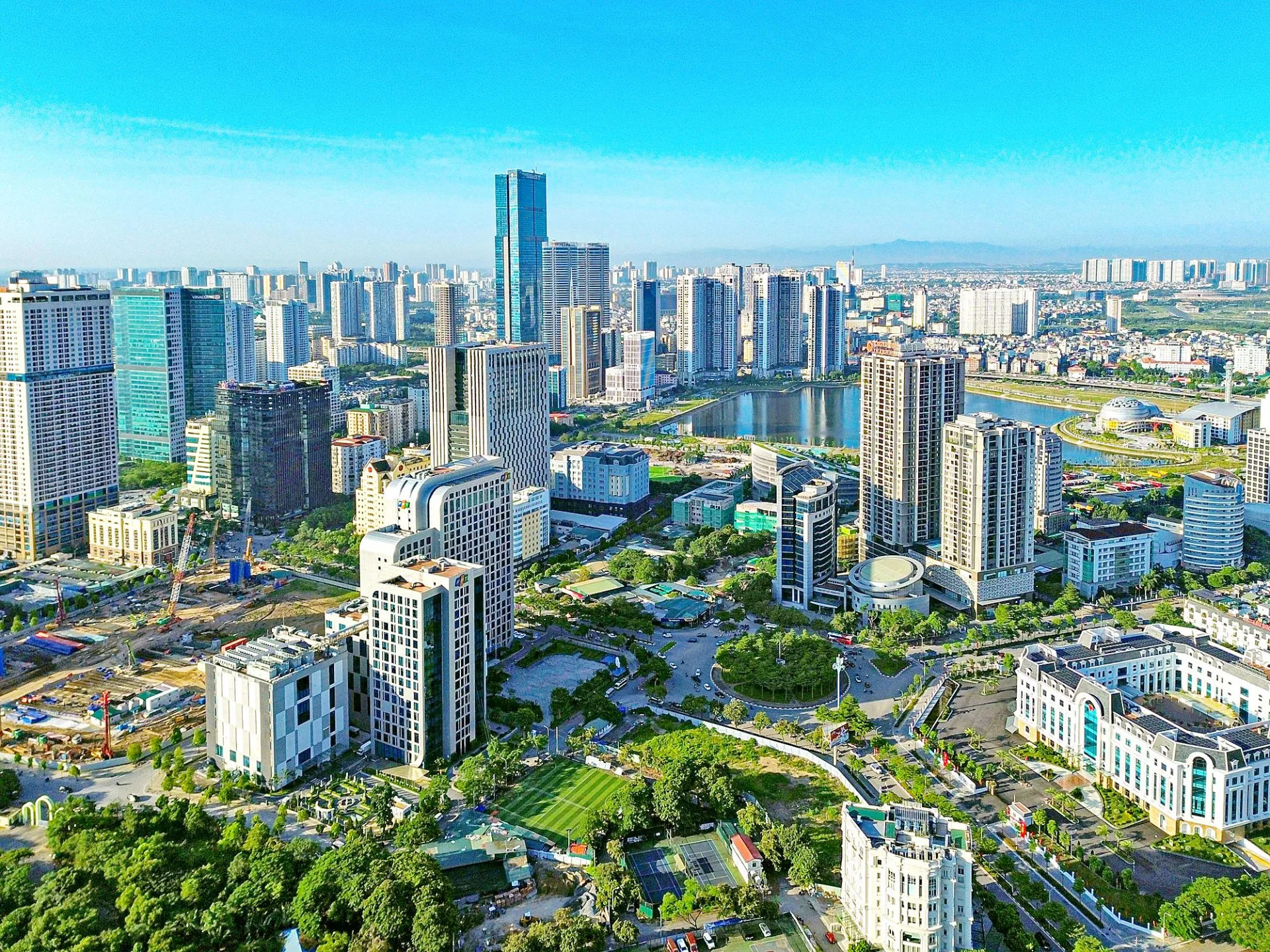 VARS: Thị trường bất động sản tiềm ẩn bong bóng, làm sao 'phanh' đà tăng giá nhà?