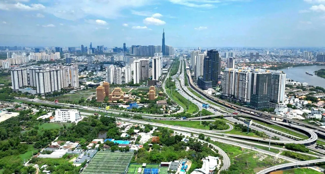 TP.HCM thu hơn 69.000 tỷ đồng nhờ định giá đất 65 dự án