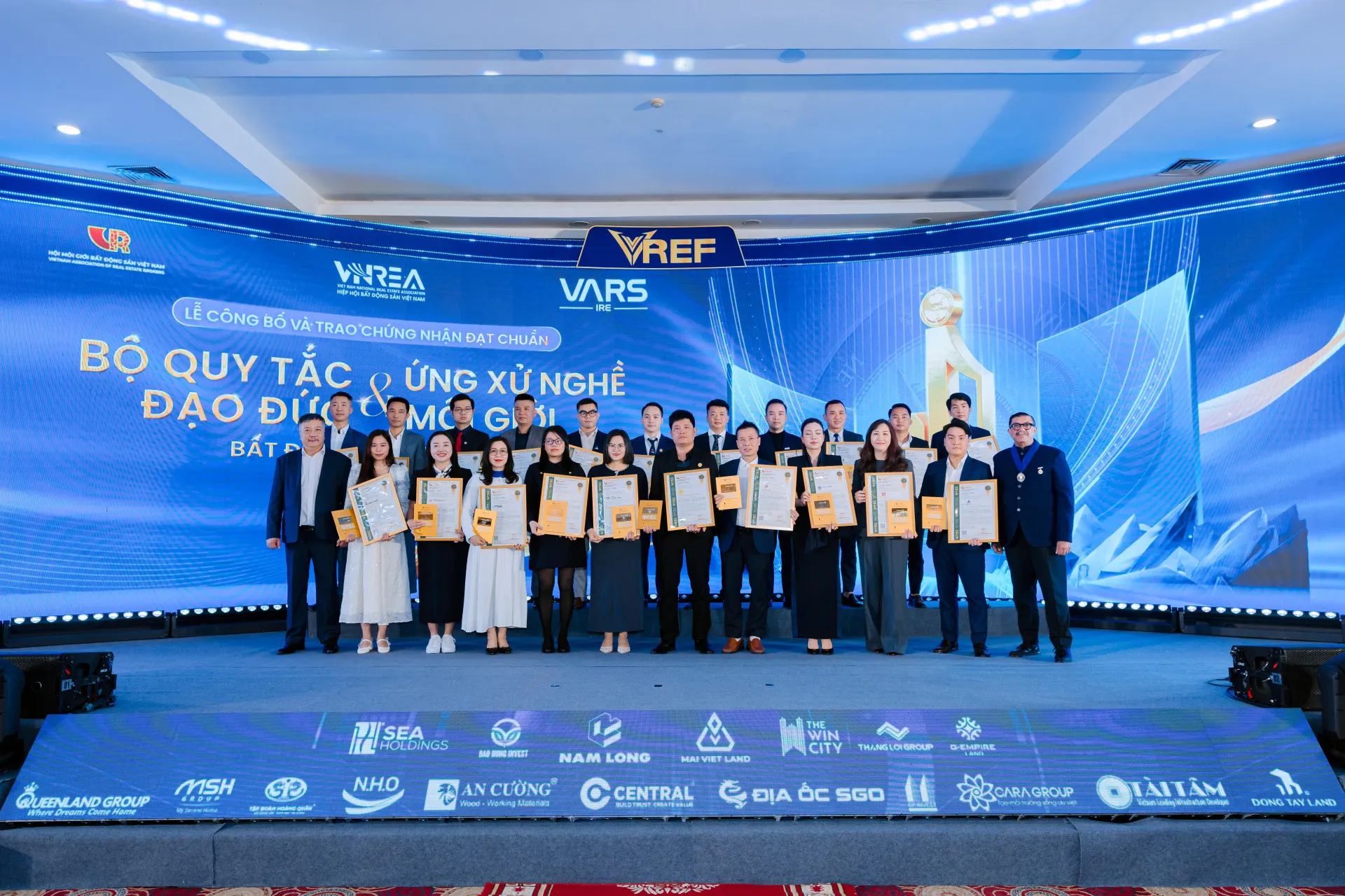 Chuẩn mực đạo đức nghề môi giới: VPEC ghi dấu những đơn vị hành nghề chuyên nghiệp và trách nhiệm