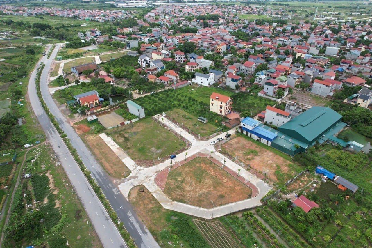 Điều “bất thường” và “bình thường” trong các phiên đấu giá đất vùng ven Hà Nội