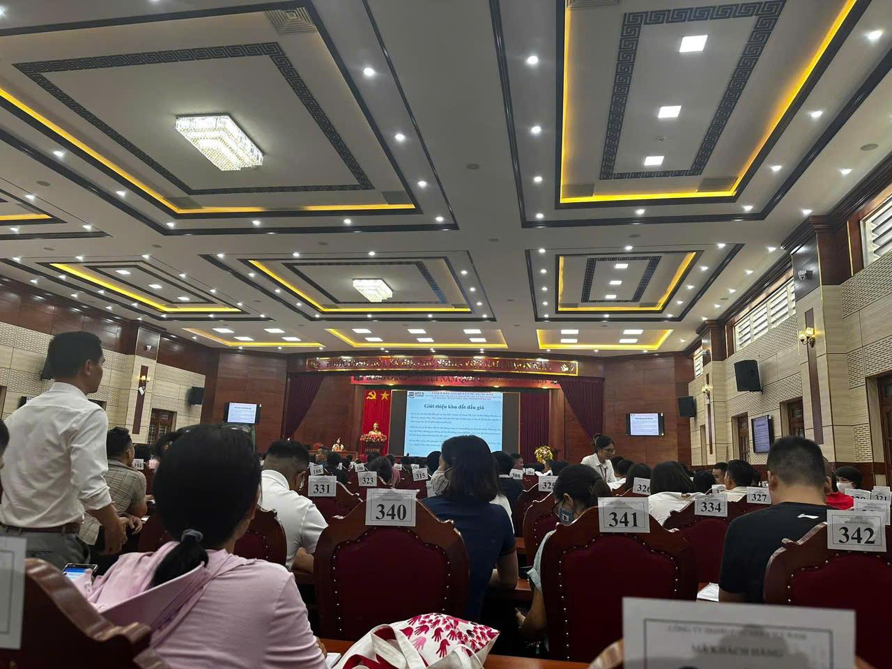 Đang đấu giá đất tại huyện Phúc Thọ, TP. Hà Nội, giá khởi điểm từ 19,8 triệu đồng