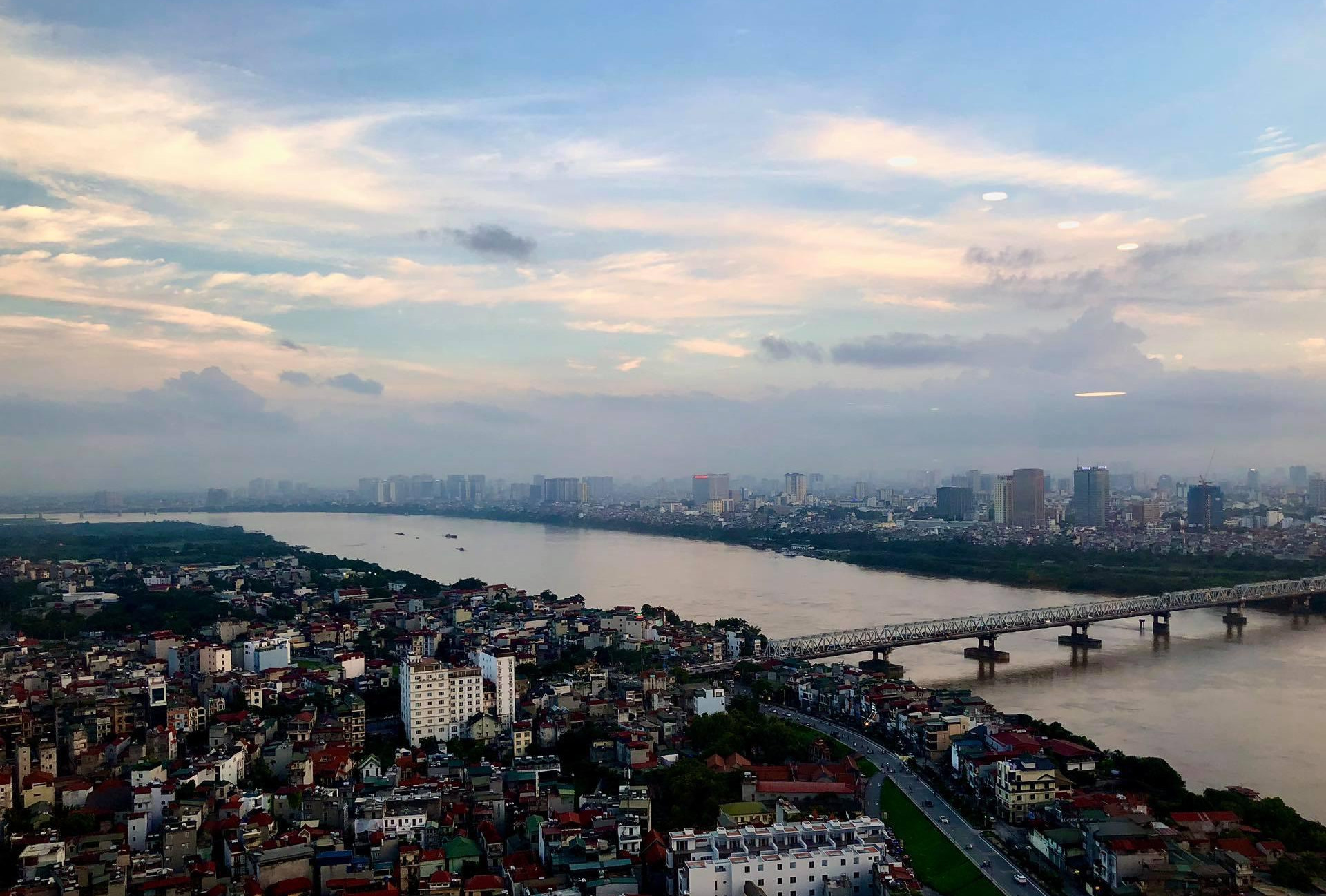 Bác sĩ hướng dẫn cách phòng tránh và tự cứu mình khi xảy ra lũ lụt